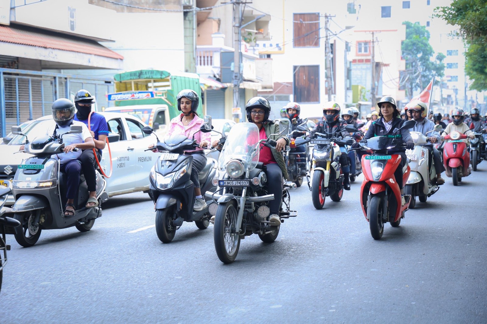 HCG launches dedicated Breast Cancer Clinic in Bengaluru, hosts Pinkvolution Bikeathon.