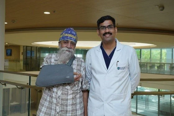 Doctors at Nanavati Max Hospital Successfully Replants Amputated Thumb of a 69-Year-Old Mumbai Taxi Driver after Eight-Hour Microsurgery