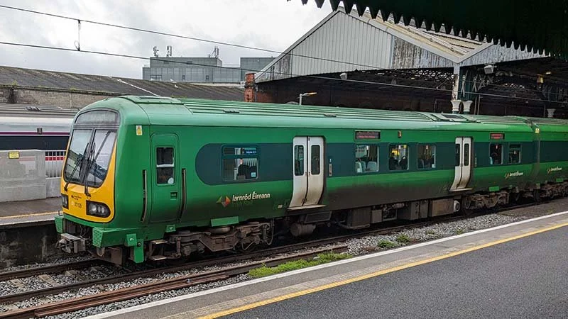 An Irish Rail commuter train at a platform in Connolly Station.
