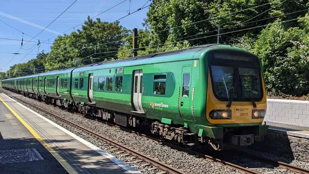 irish-rail-train.jpg