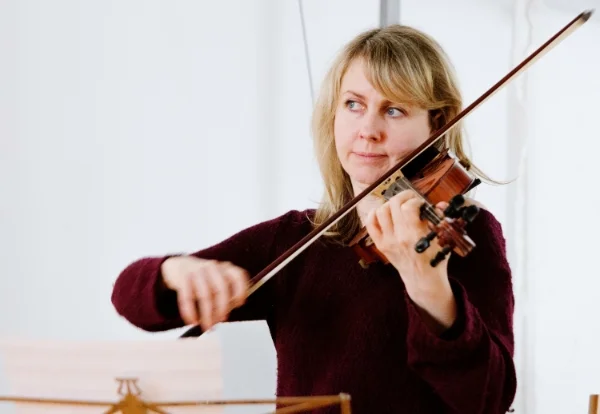 Josephine+Montgomery+Violin.jpg