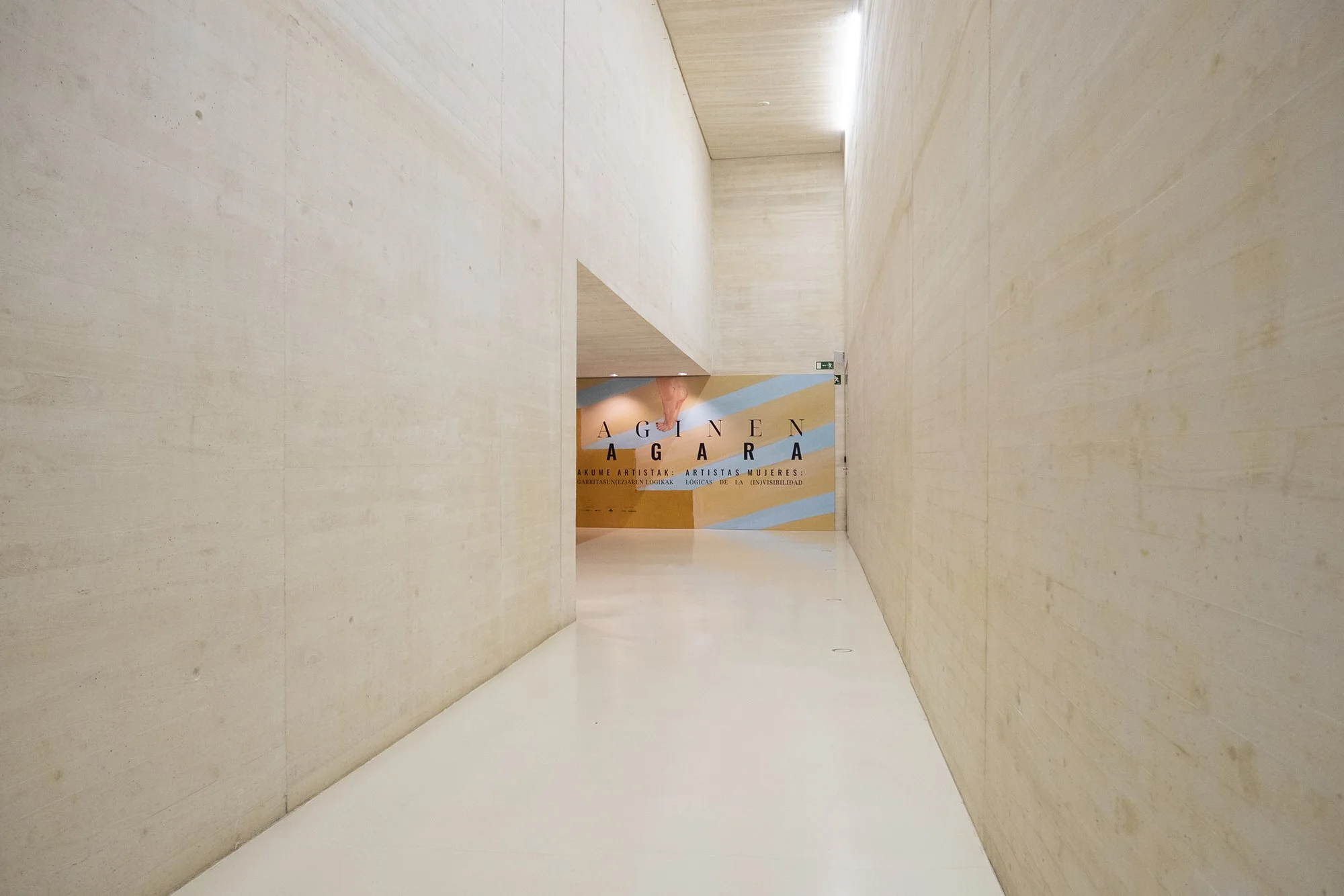 Pasillo exterior.jpg