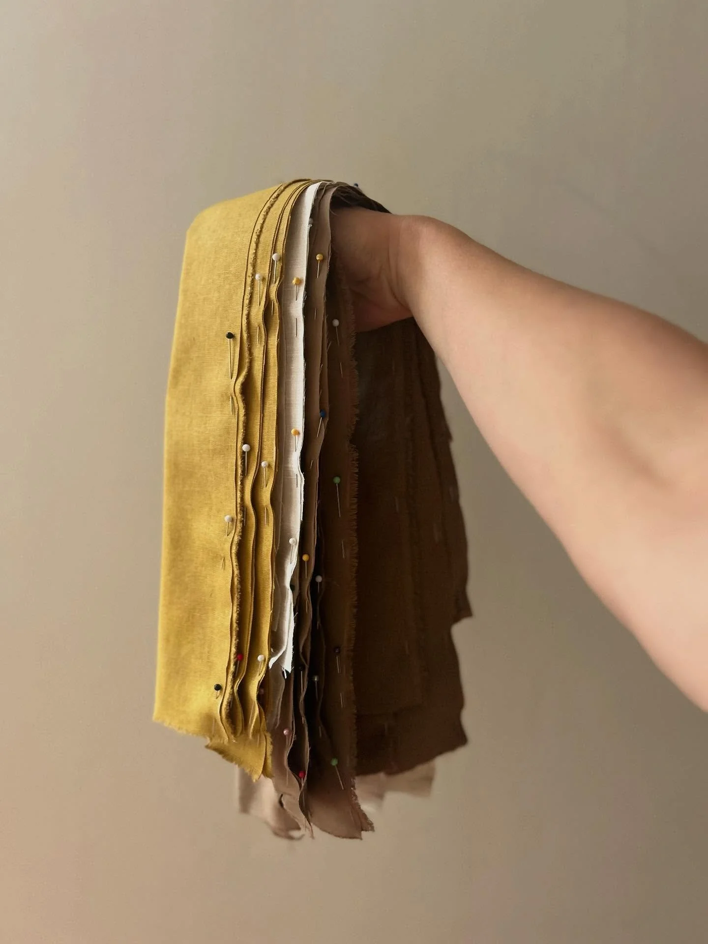Work in Progress.
Dyed with plants yesterday, pressed &amp; cut today, ready to be sewn tomorrow.

#workinprogress #thenaturaldyeworks #naturaldye #naturaldyer #plantsmakemehappy