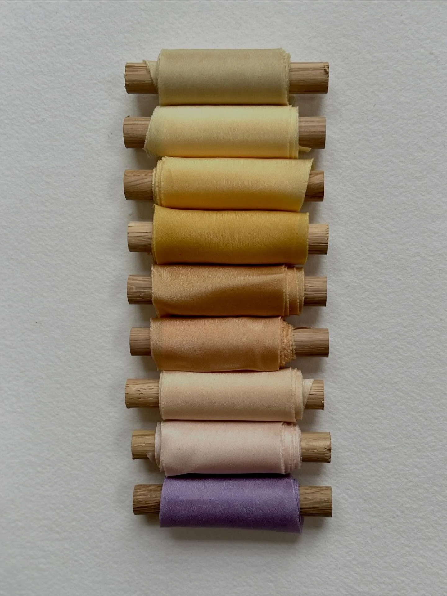 For @tallulahroseflowerschool 

#thenaturaldyeworks #tallulahroseflowerschool