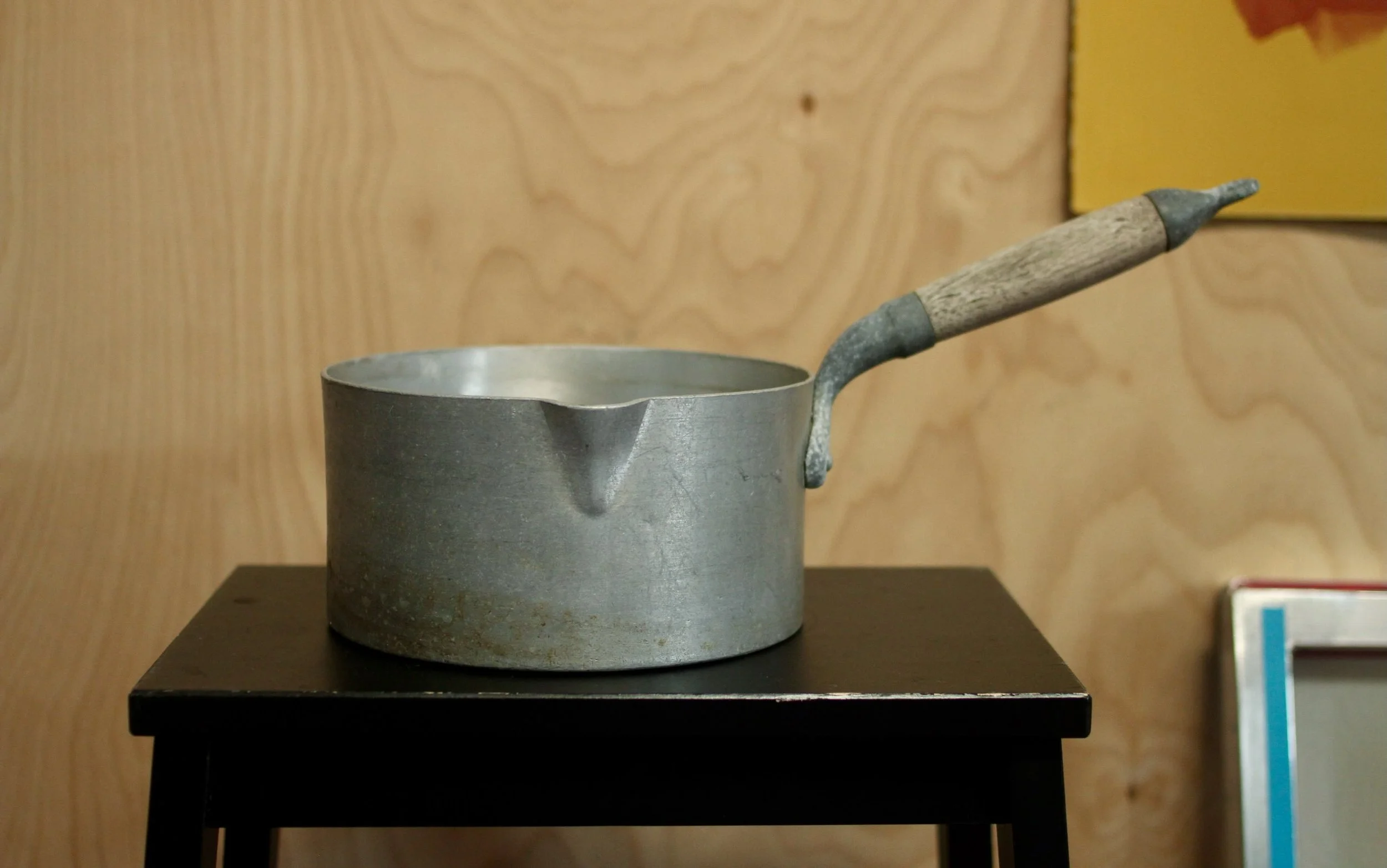 One pot, one plant.
A new, monthly ribbon series in the pipeline. 

#thenaturaldyeworks