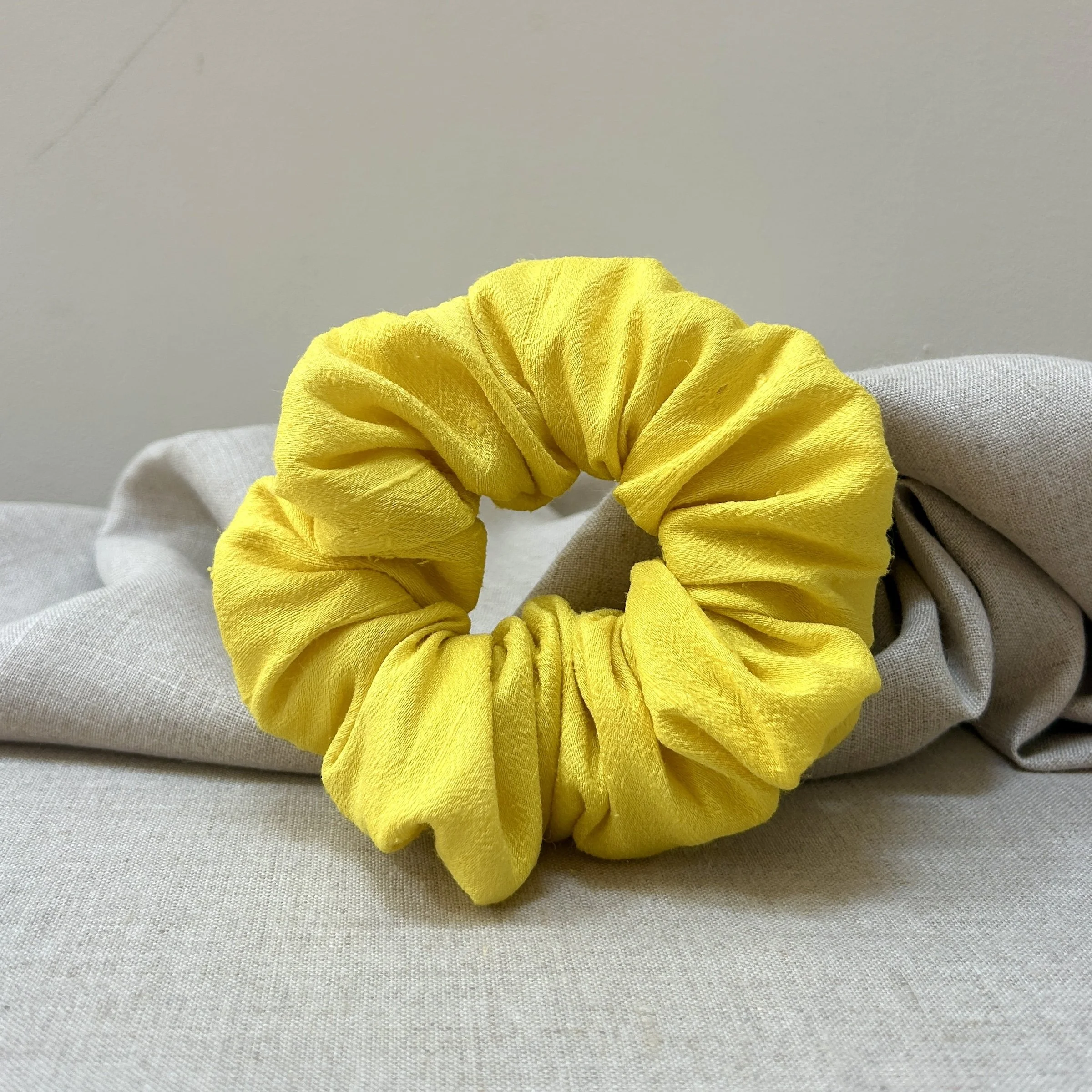 Silk Dupion Scrunchie Goldcrest