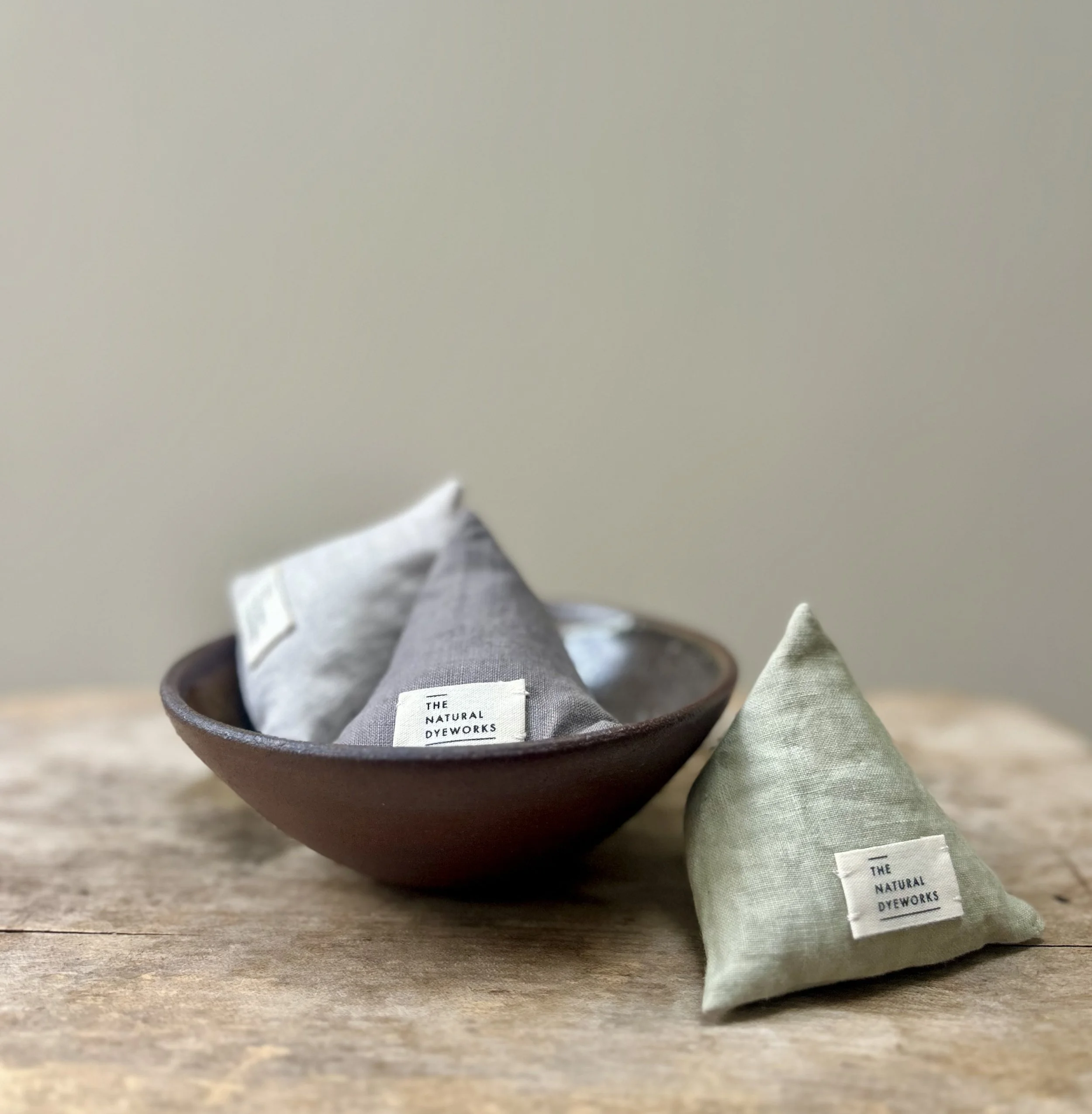 dove slate watermint.jpg