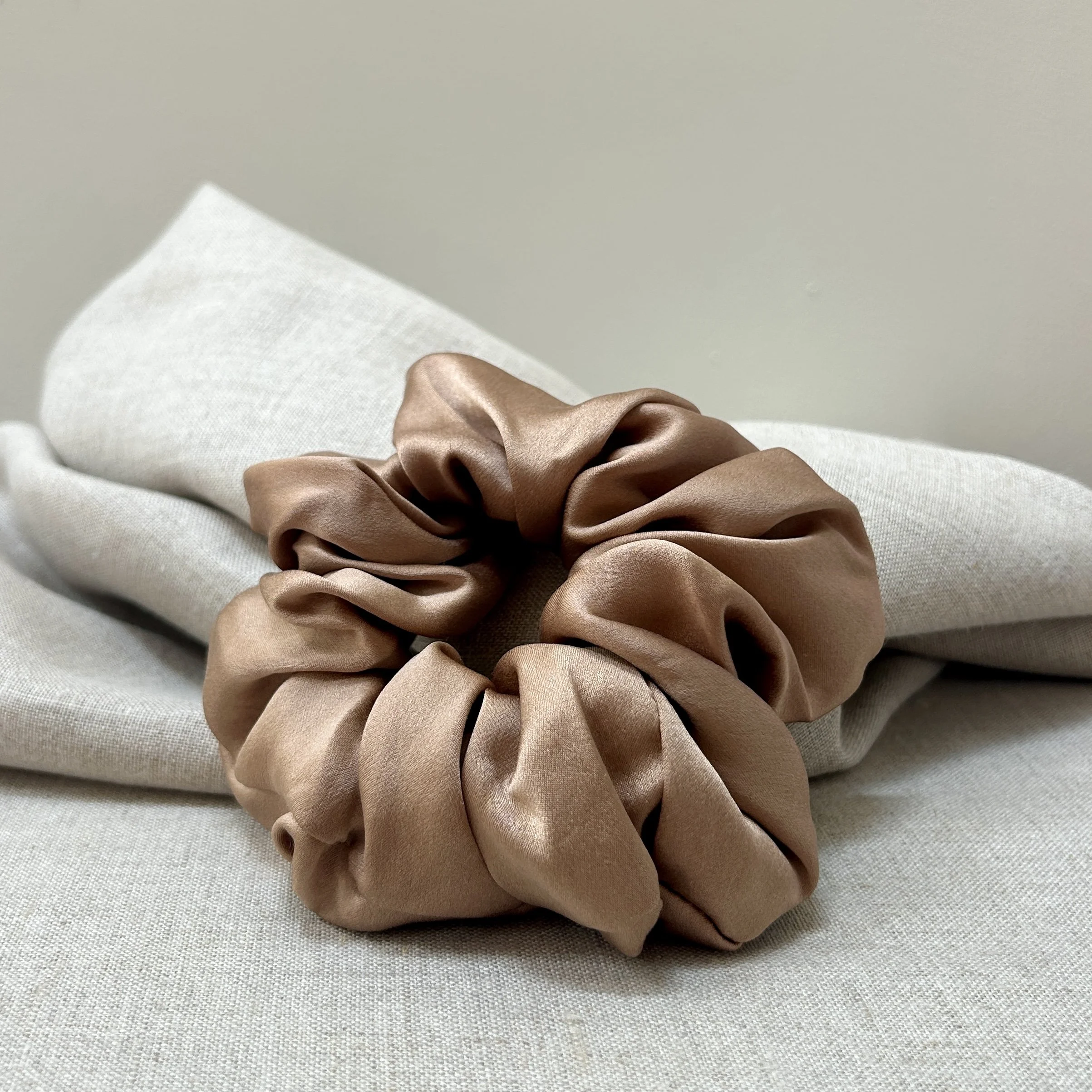 Silk Satin Scrunchie Nutmeg