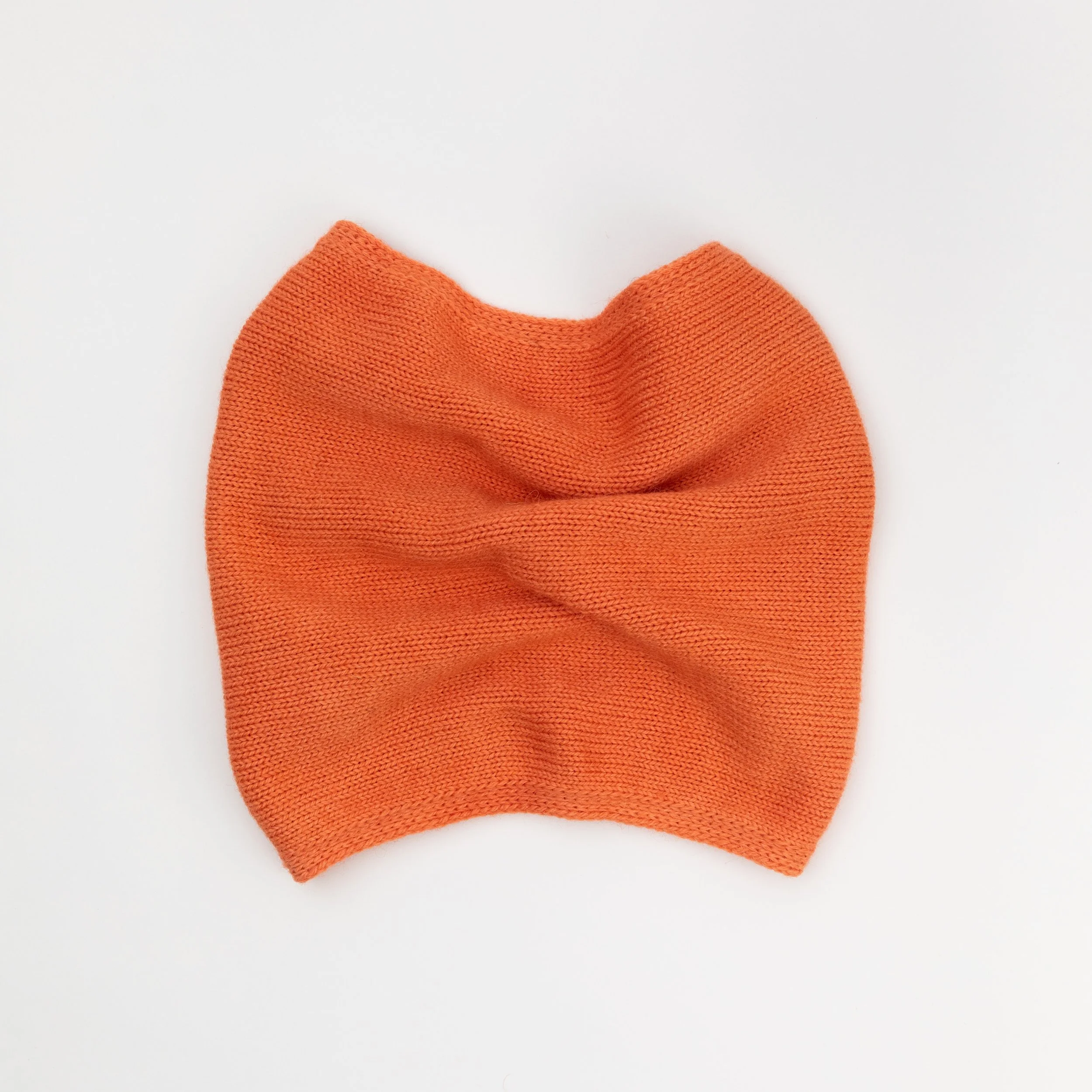 Neckwarmer salmon.jpg