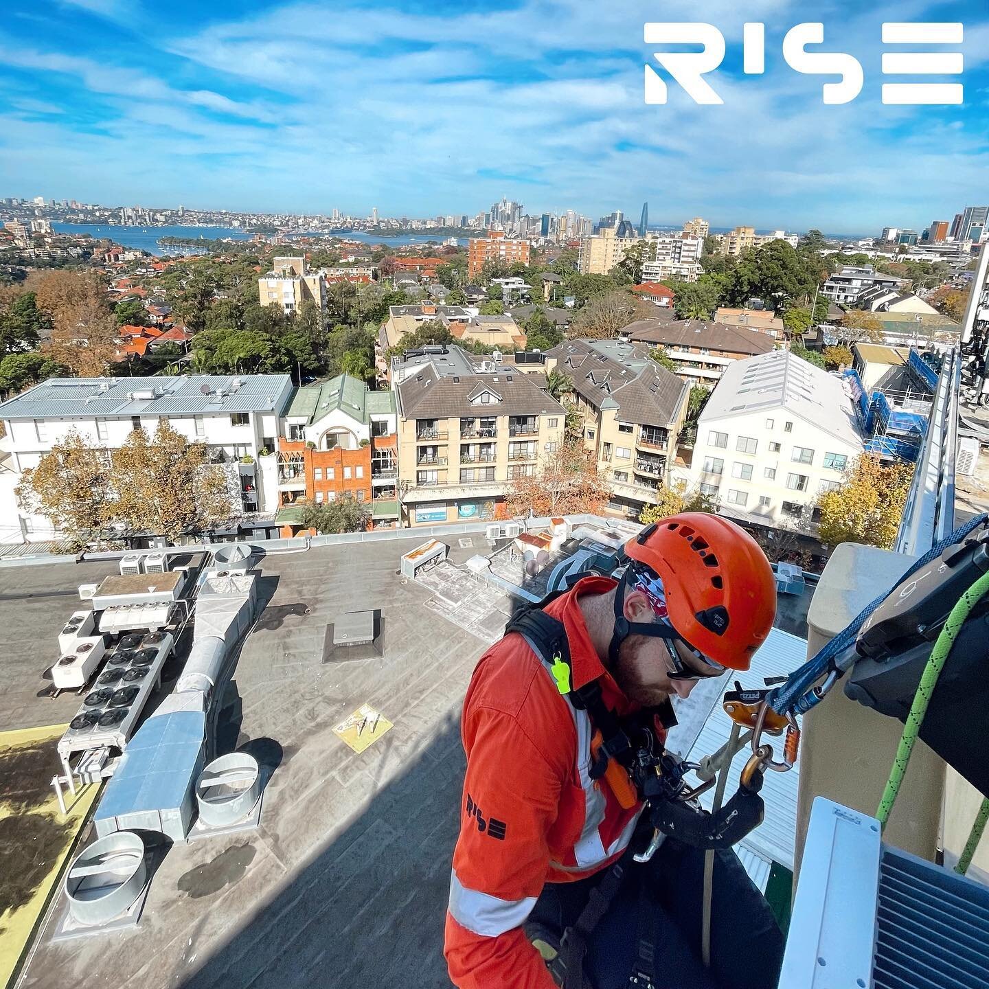 The team out and about completing some final checks on a 5G telecommunications upgrade project.

📞 1300 74 7473
📧 info@rise-au.com