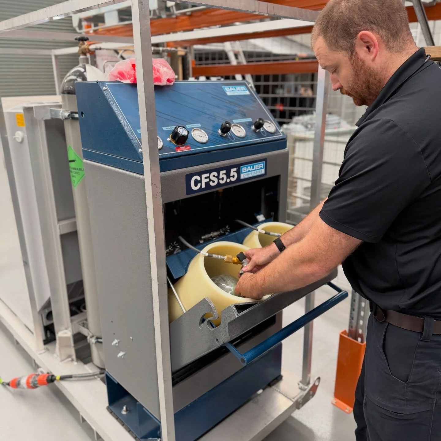 Onsite breathing apparatus support ✅

Our Bauer-powered SCBA filling station enables confined space airline operations and onsite cylinder refilling, keeping crews working safely and without interruption.

G-class storage cylinders mounted within the