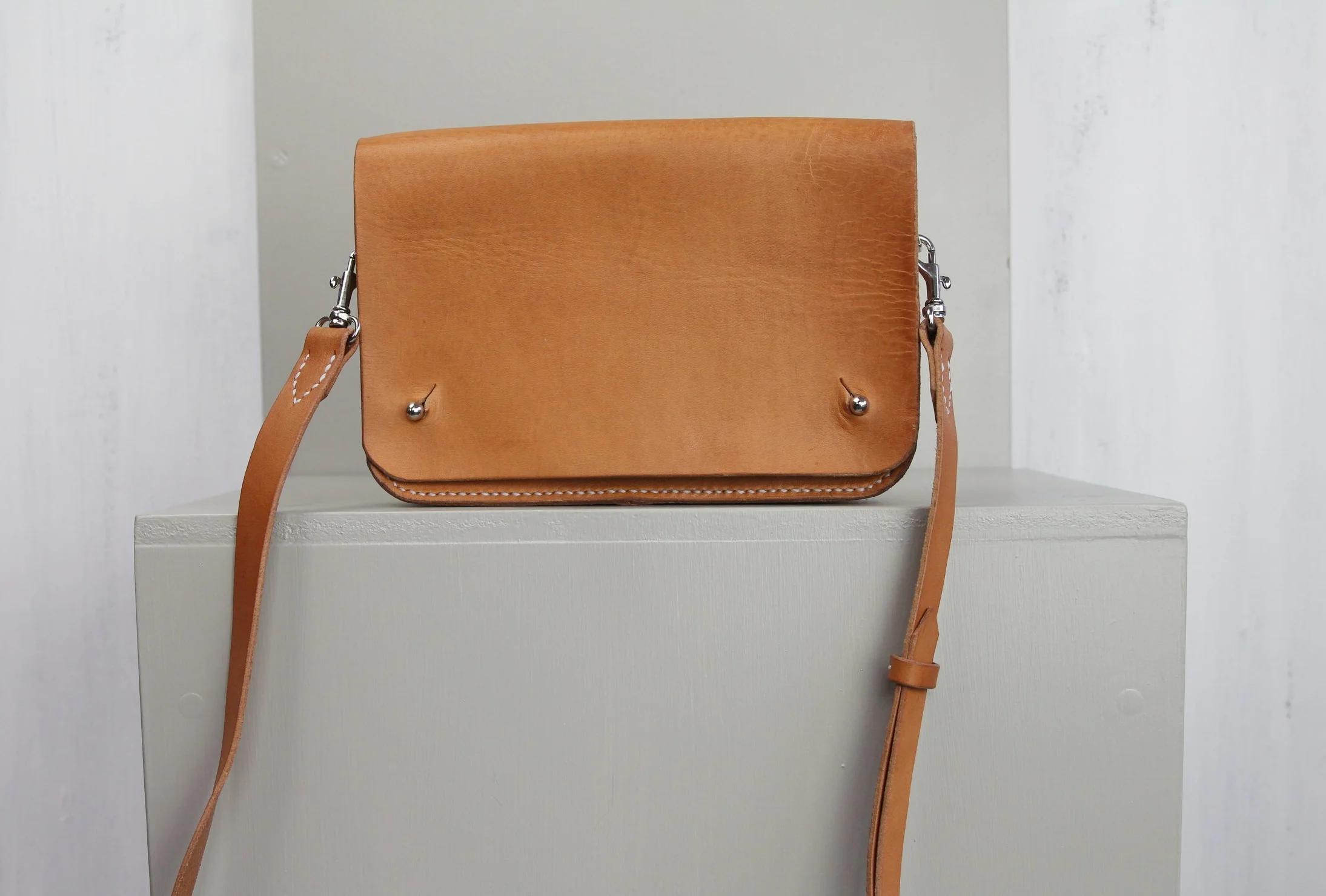 PURSE BAG // CAMMELLO