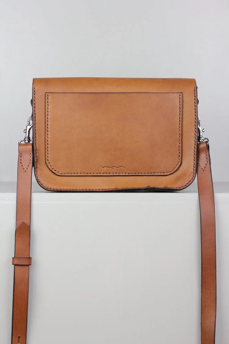 ambra close up purse bag.jpg