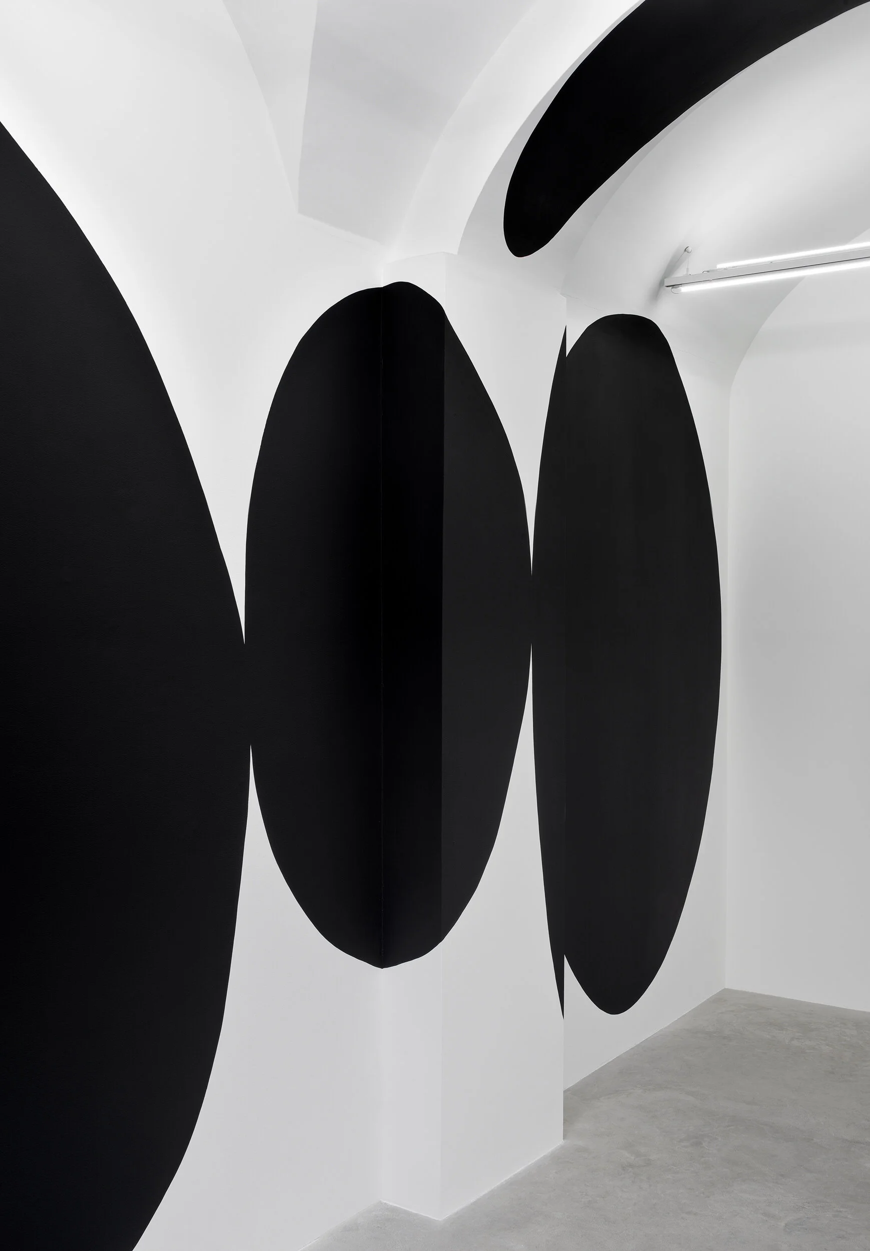 Installation view André Mendes - Ainda não, 2019. Courtesy of Matèria. Photo Roberto Apa - 11.jpg