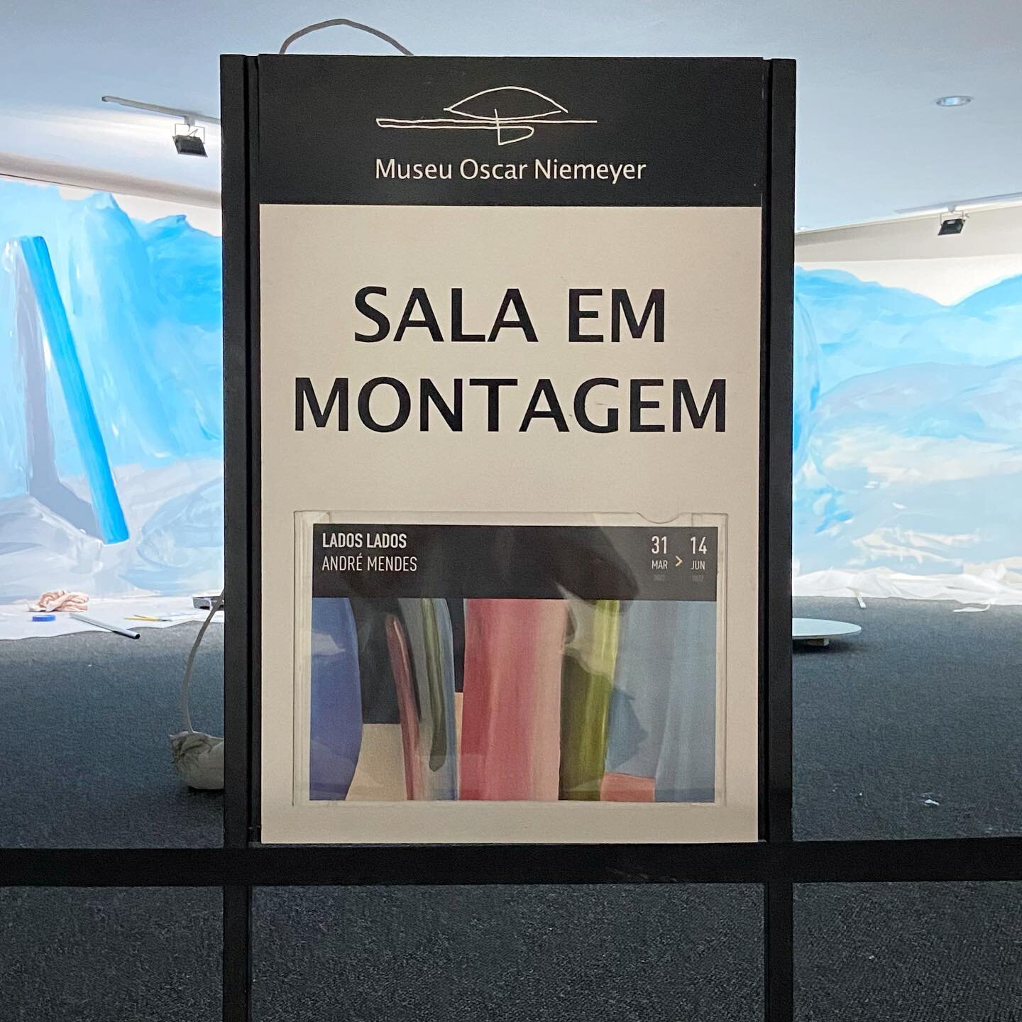 Abertura Nesta quinta-feira 🤓✨🚀

Dia 31 de Mar&ccedil;o - 19h 👀 Abertura da minha  exposi&ccedil;&atilde;o individual *Lados Lados* no *Museu Oscar Niemeyer*
com curadoria de @vargas_nei

&Eacute; uma alegria muito grande poder mostrar meus trabal