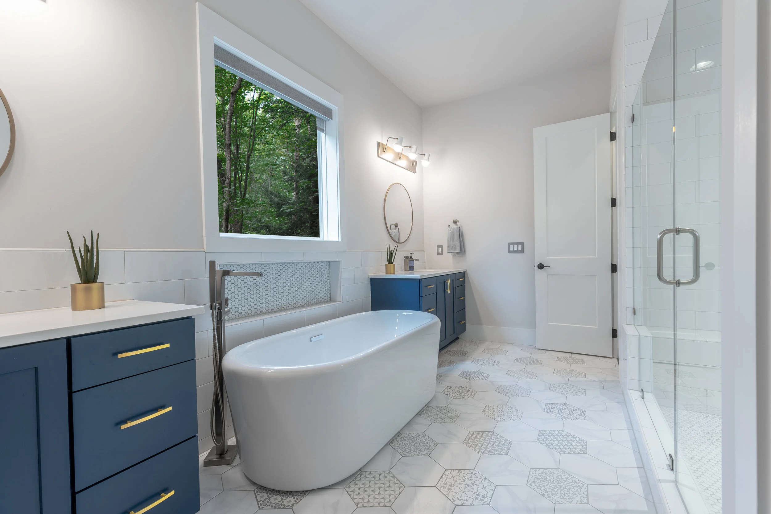 tub23.jpg