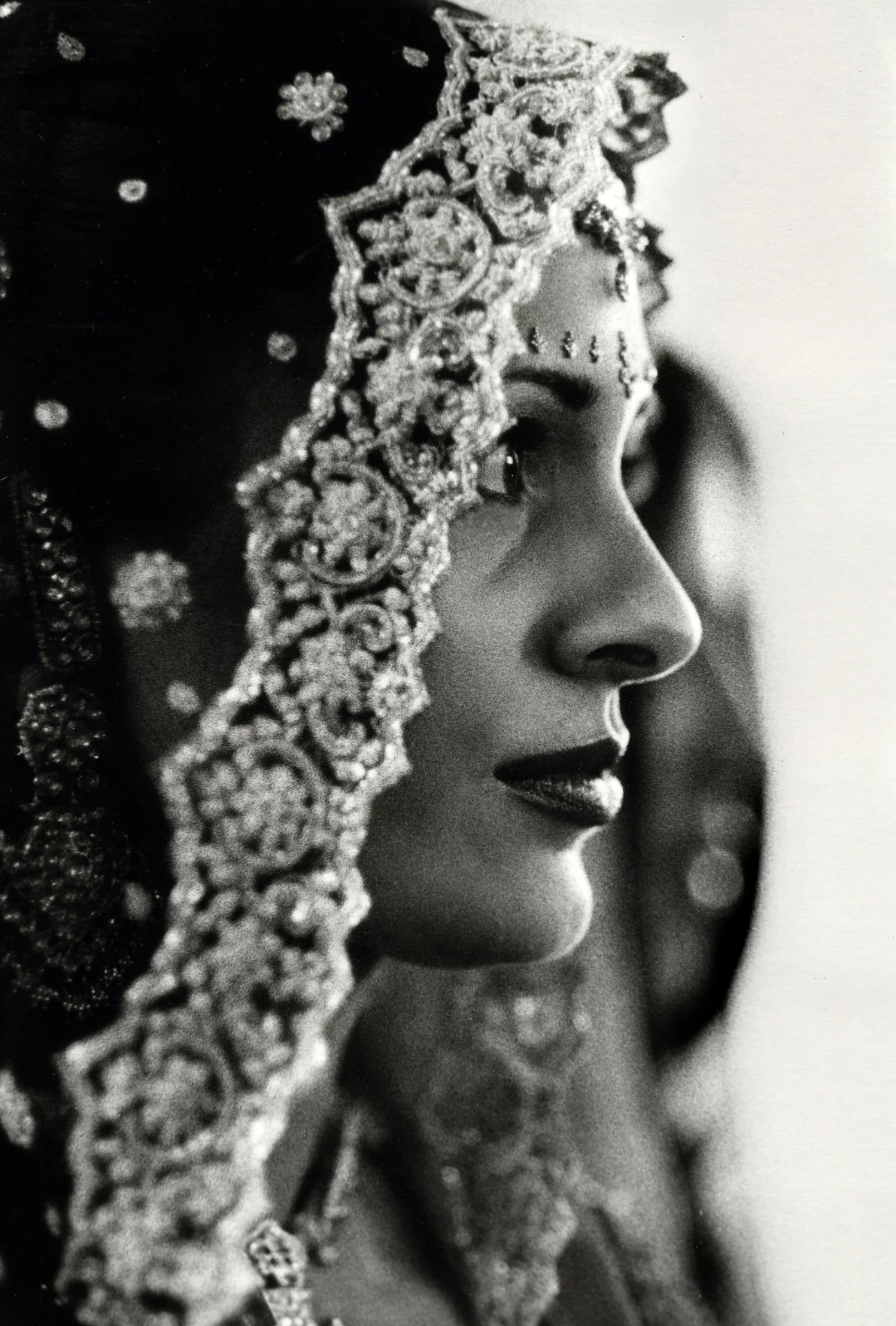  Indian bride in black and white by NYC Indian wedding photographer Elizabeth Solaka. 