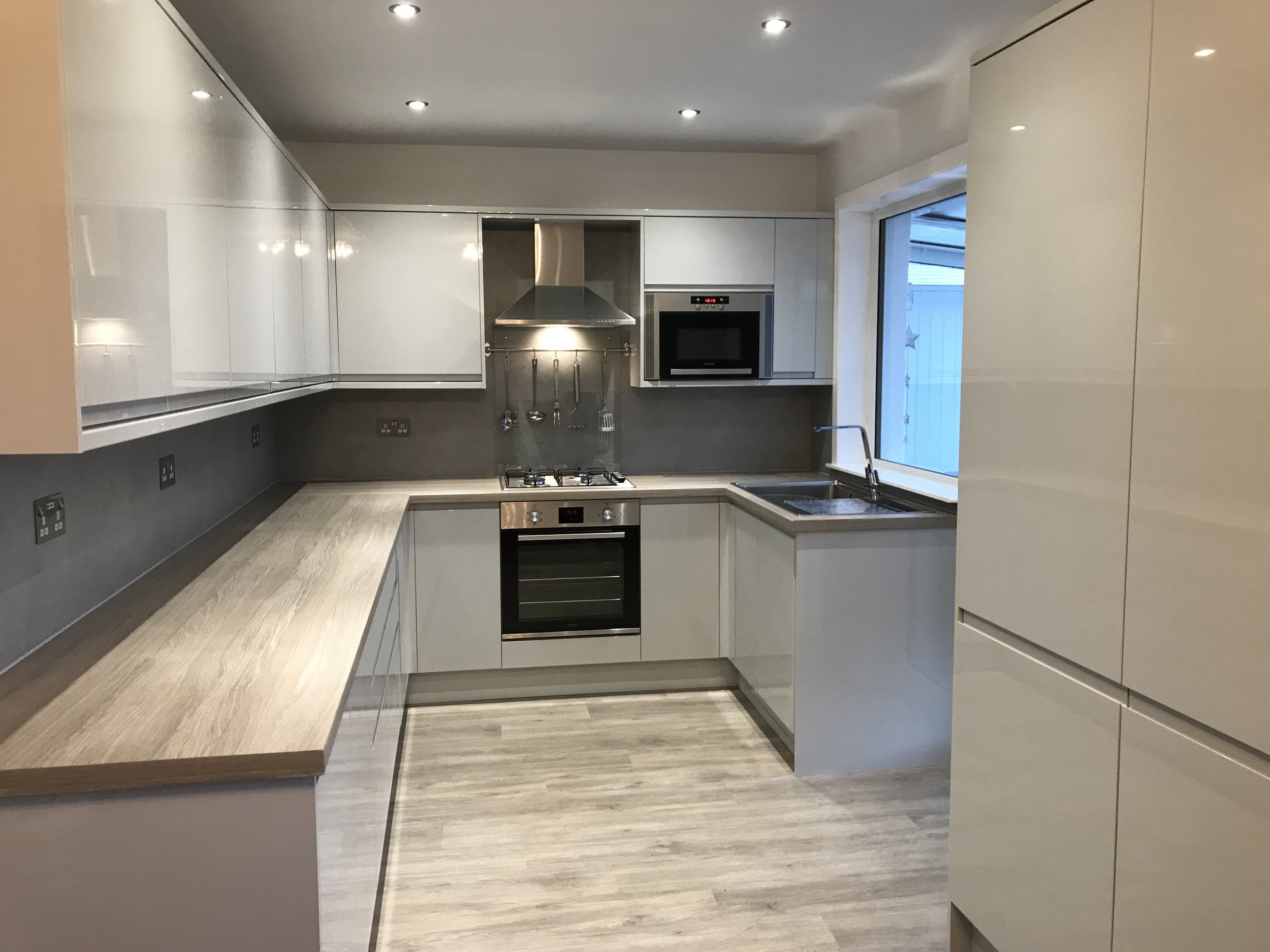 GFJOINERS - CAMBUSLANG KITCHEN