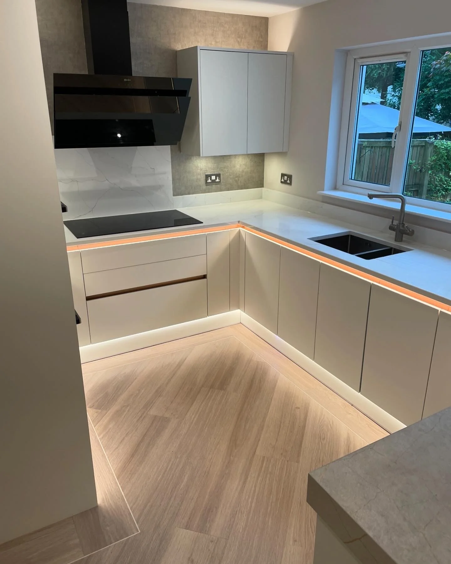 forsyth-bespoke-interiors-kitchen-jackton-glasgow.jpeg