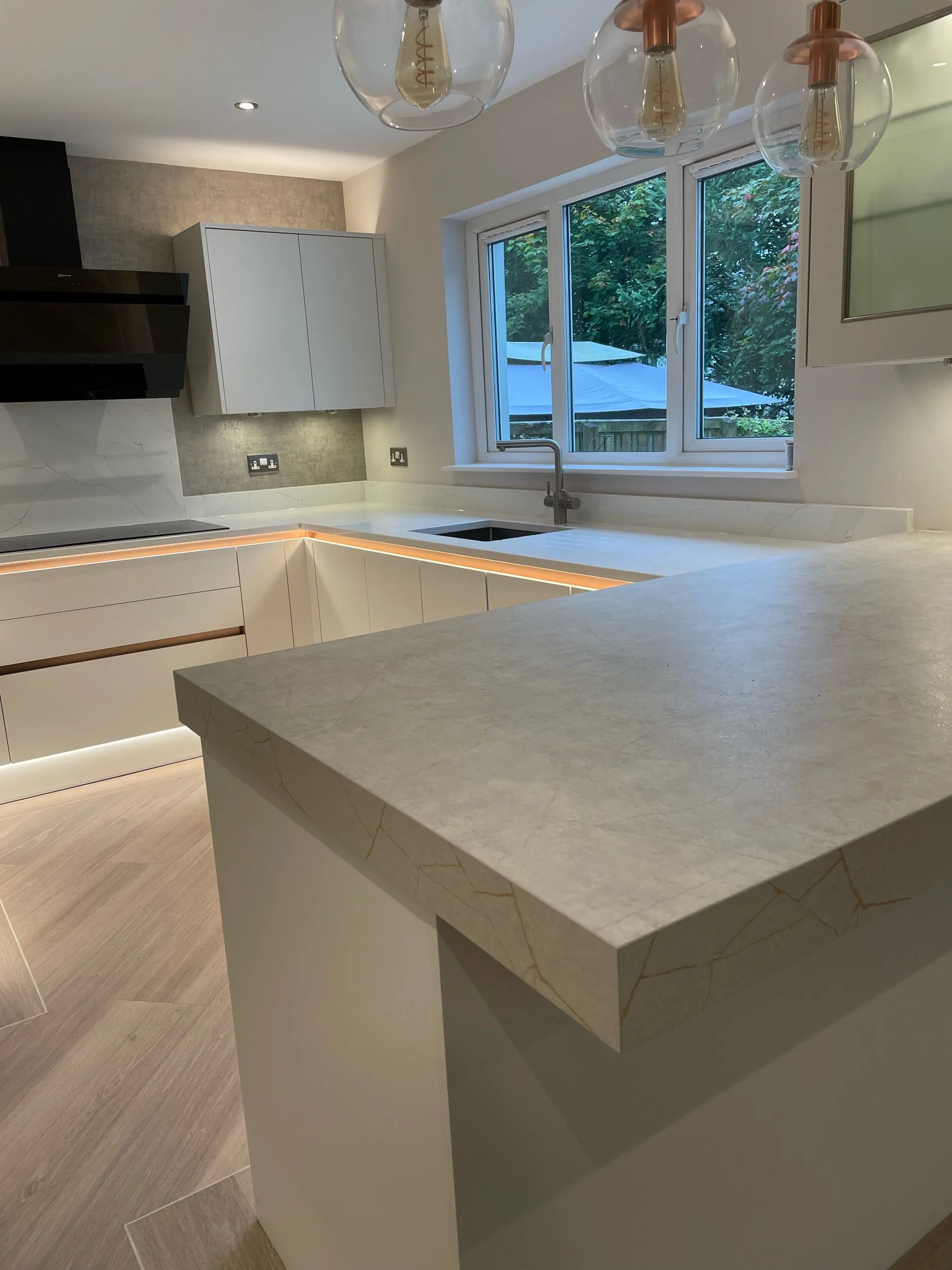 forsyth-bespoke-interiors-kitchen-jackton-glasgow.jpeg