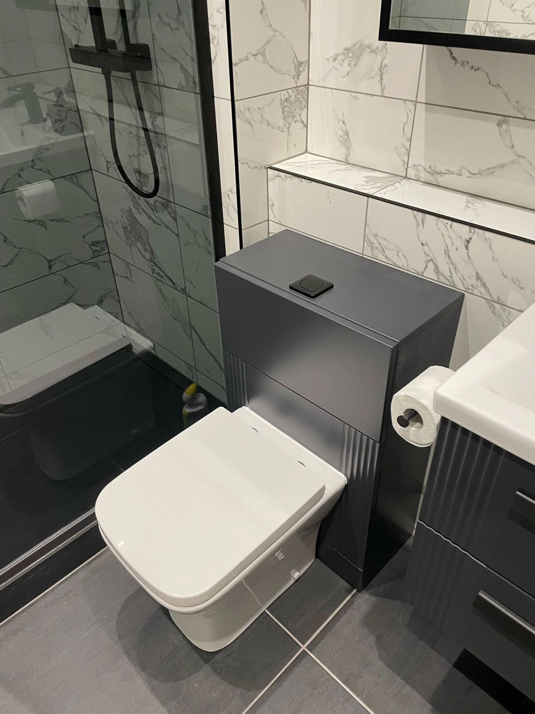 forsyth-bespoke-interiors-bathrooms-clarkston-glasgow.jpeg