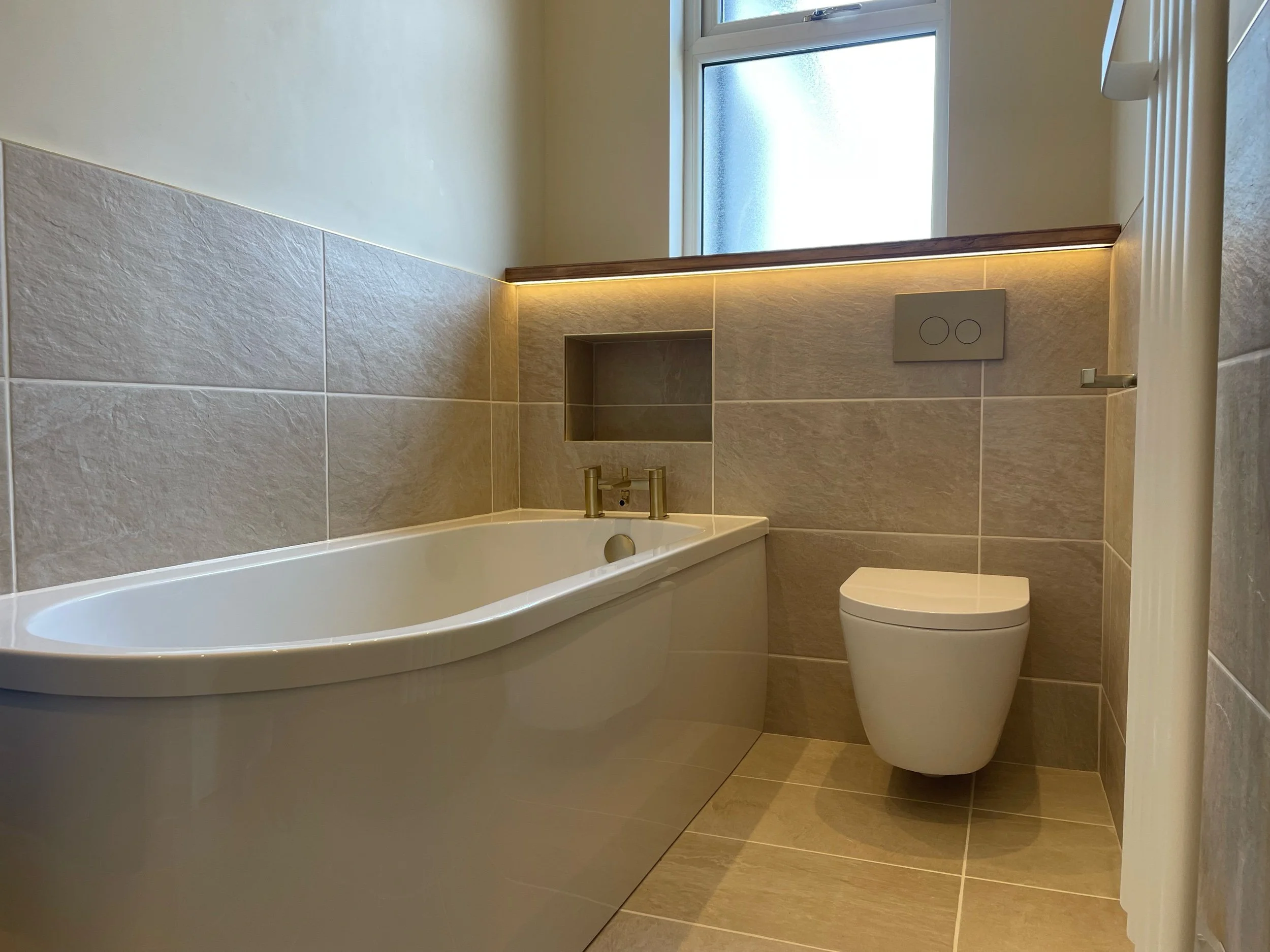 forsyth-bespoke-interiors-bathrooms-clarkston-glasgow.jpeg