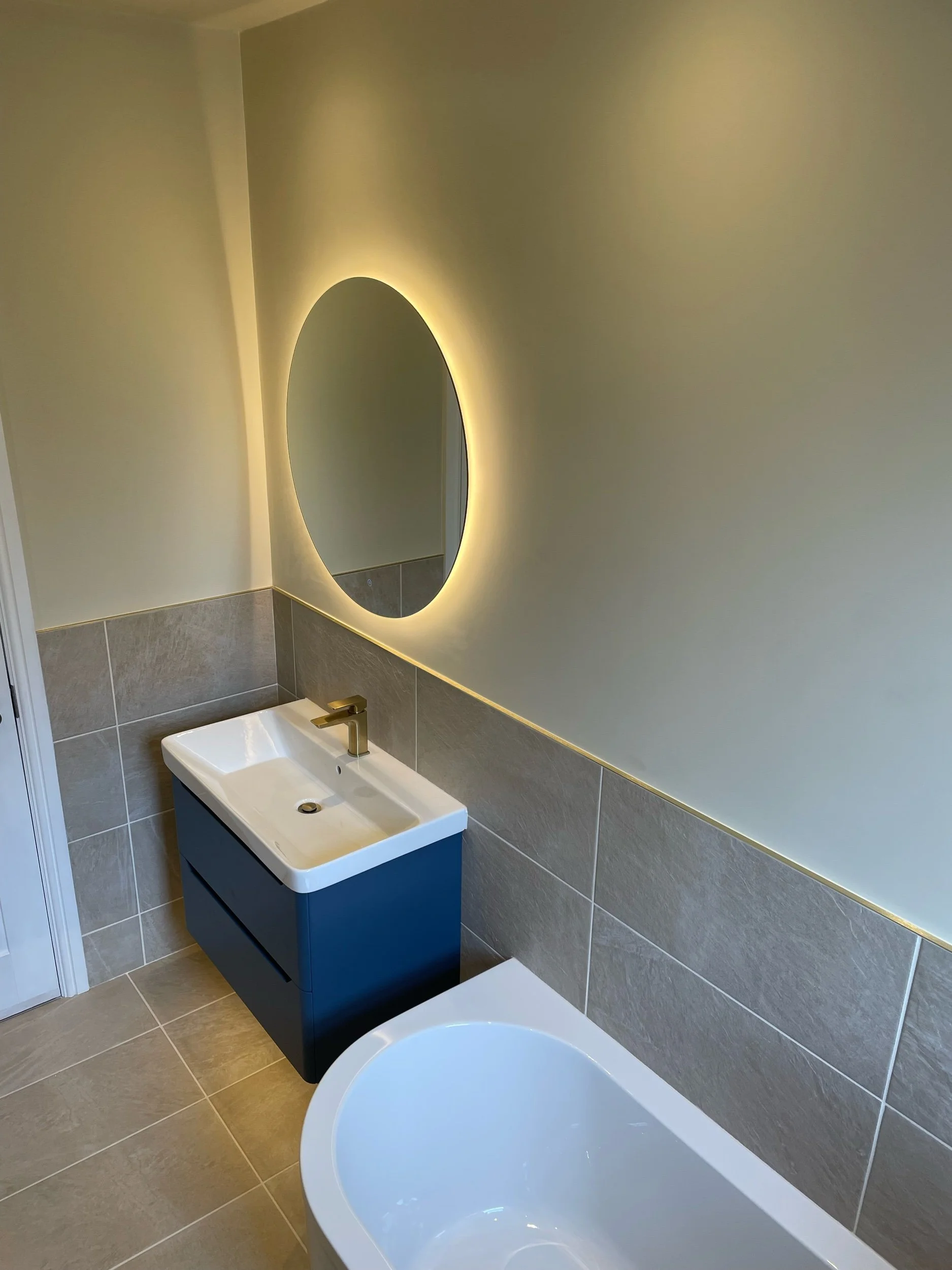 bespoke-bathrooms-clarkston-glasgow.jpeg