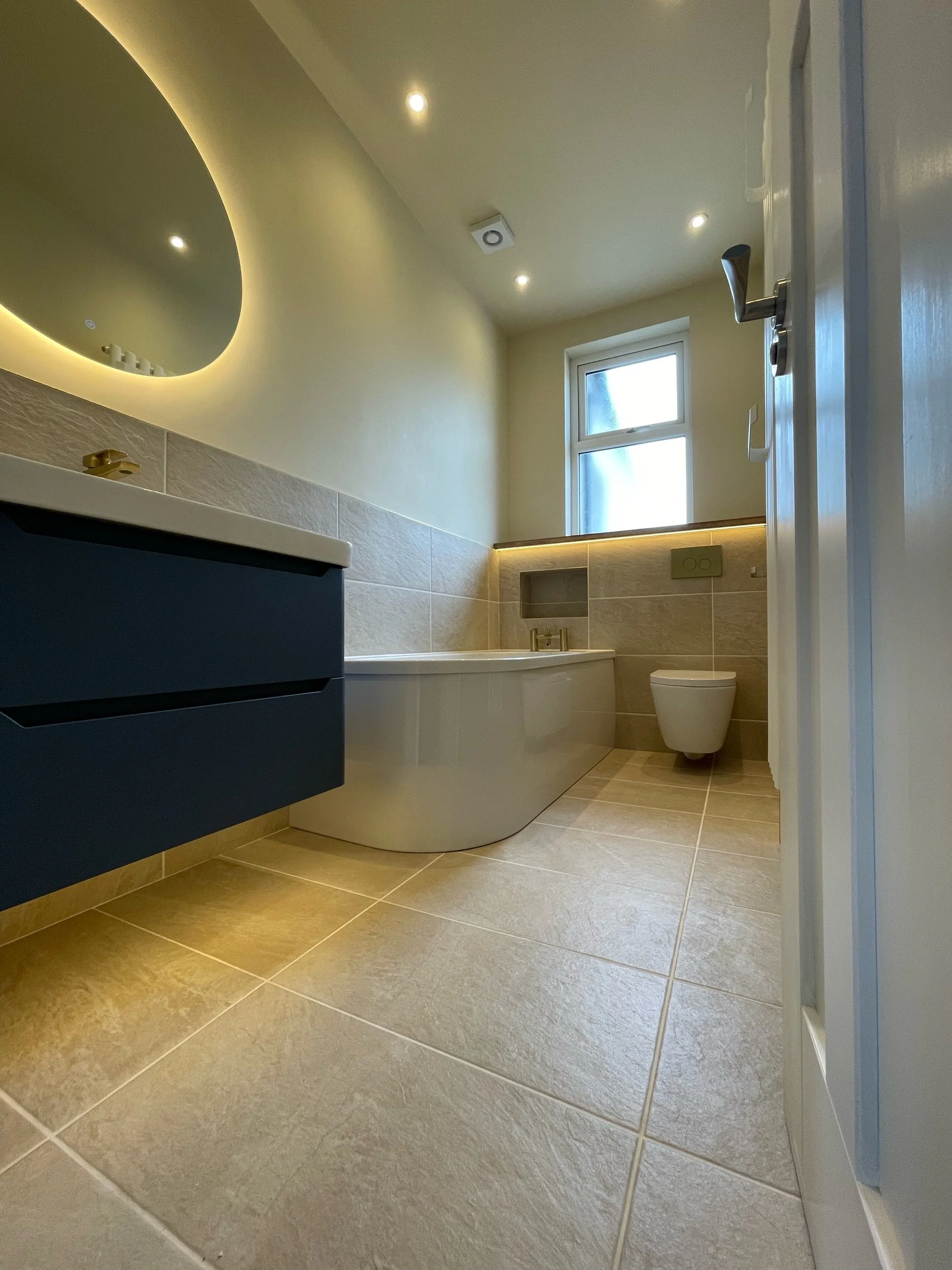 bespoke-bathrooms-clarkston-glasgow.jpeg