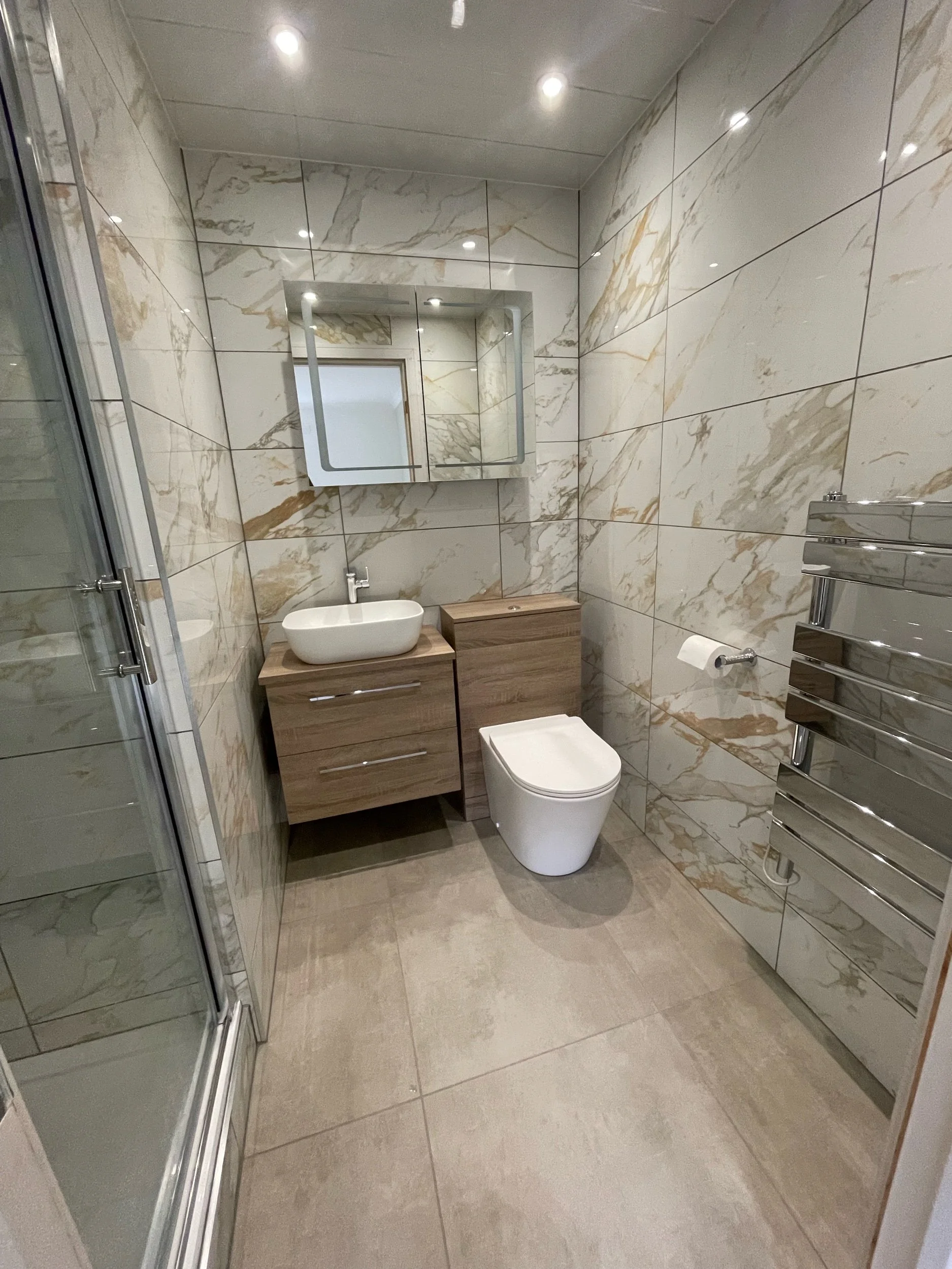 bespoke-bathrooms-netherlee-glasgow.jpeg