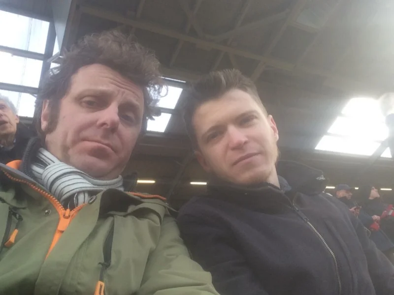 Your reporter and a proper writer, Chris “Who Put The Ball In The Munich Net?” Flanagan , brave the chill.