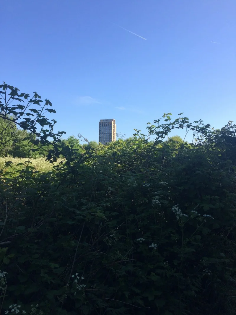 “Vista”, Barratt Homes’ new lakeside block.