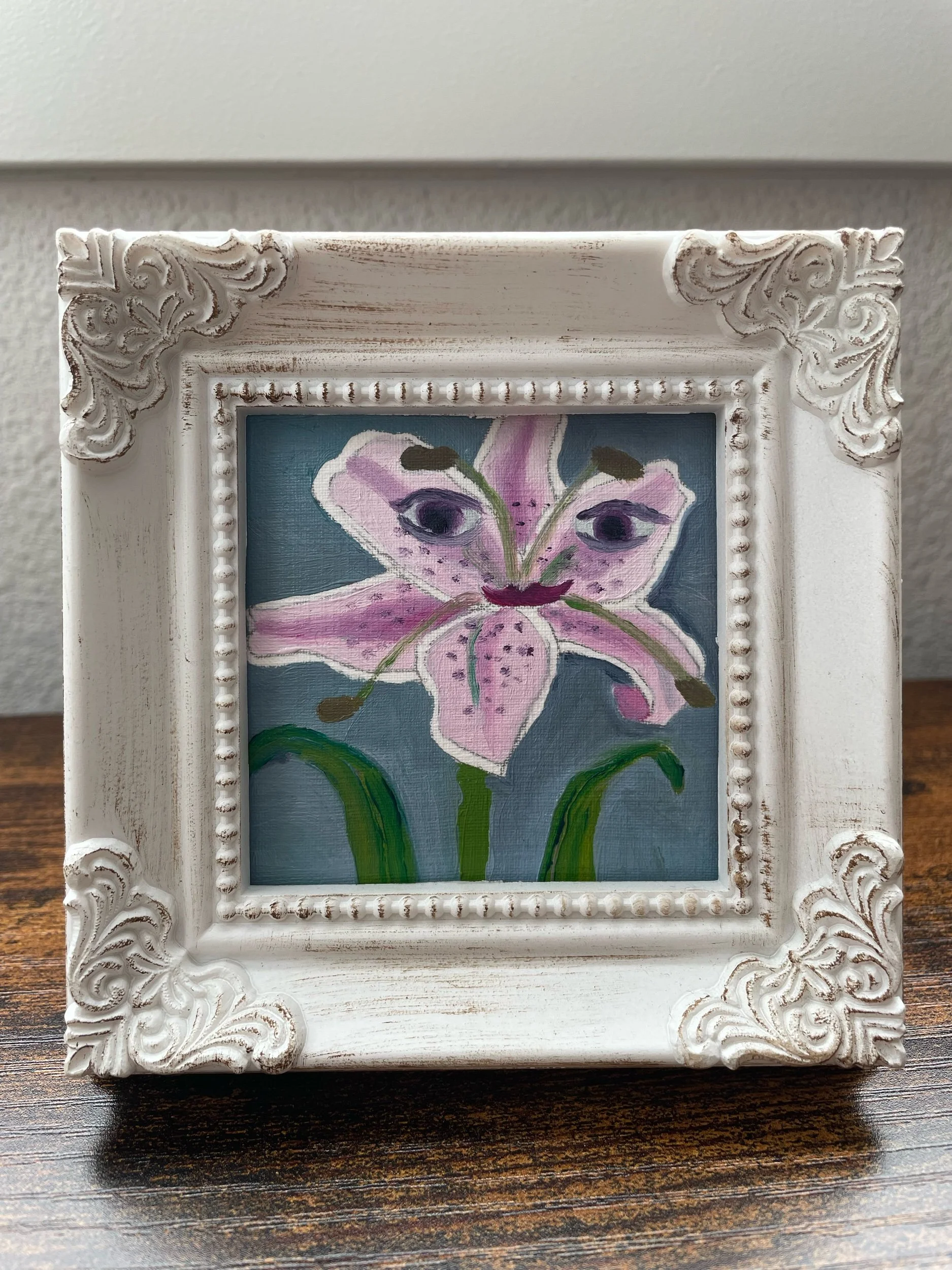 Smiling stargazer lily