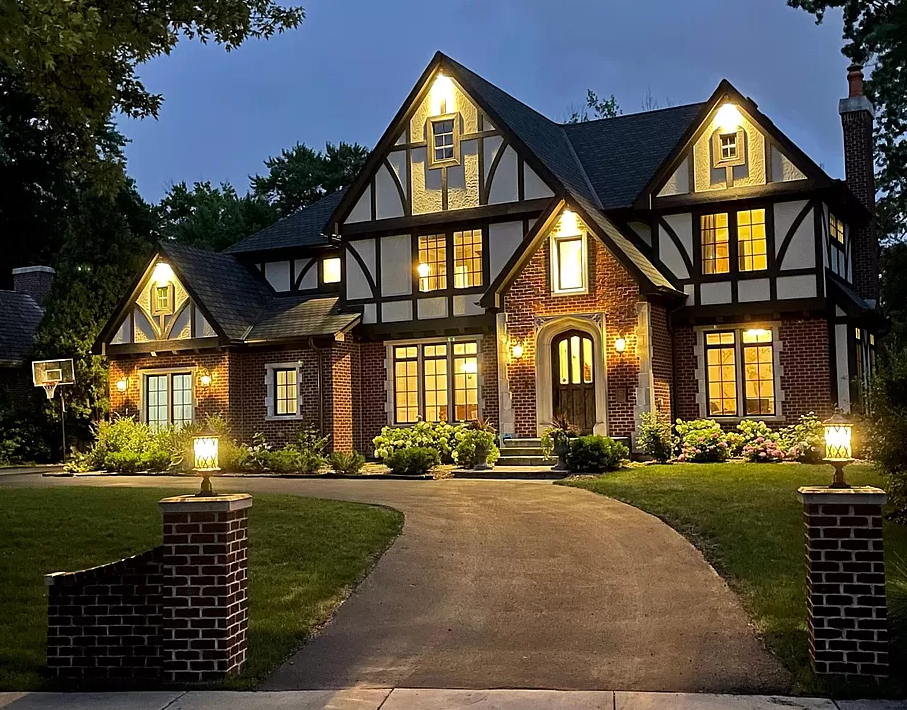 random real estate ch.PNG