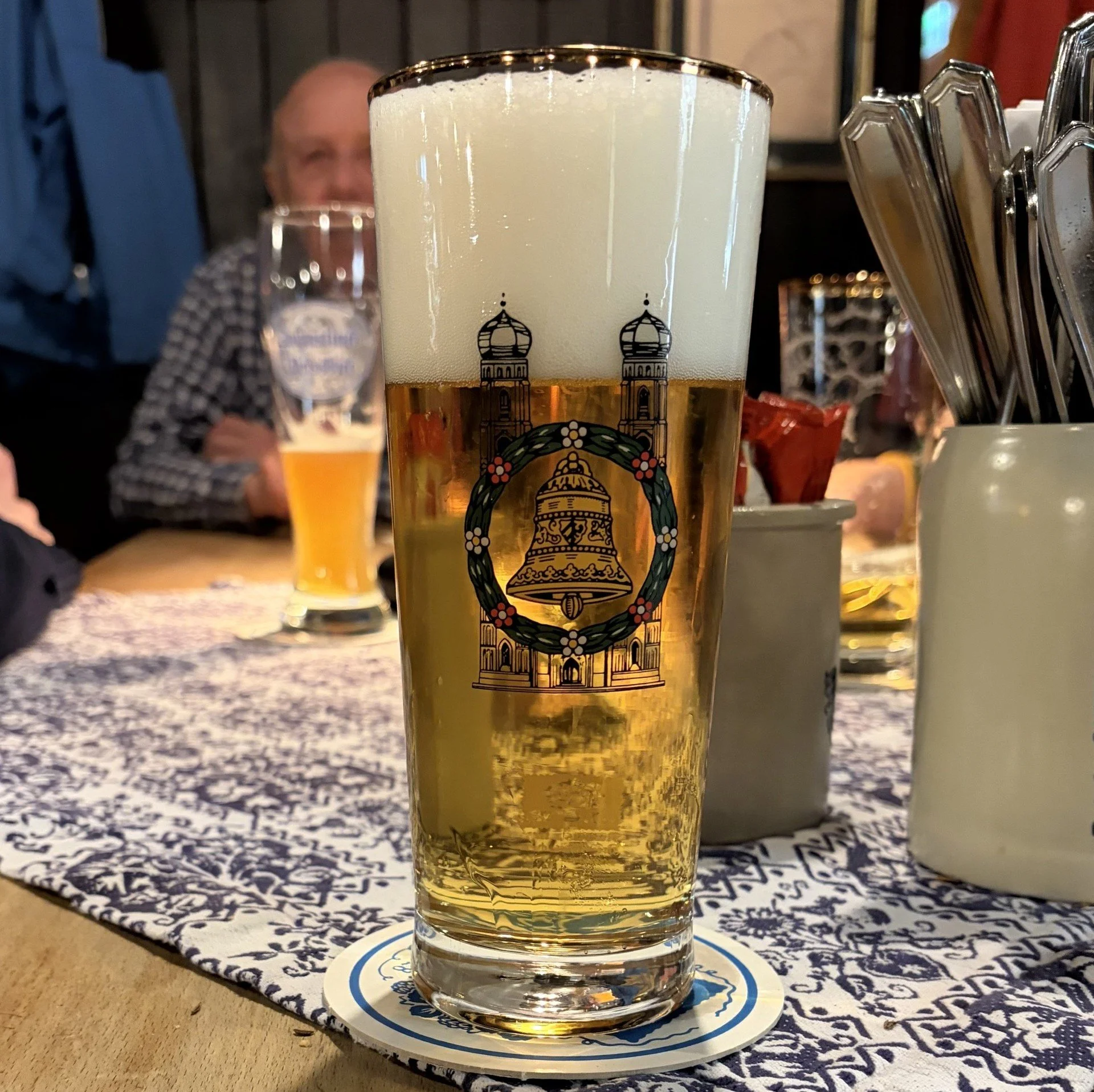 Conical glass of Helles at Nürnberger Bratwurst Glöckl am Dom.