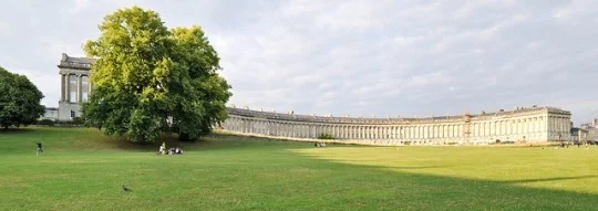 Bath Royal-Crescent paranoma 1.jpg