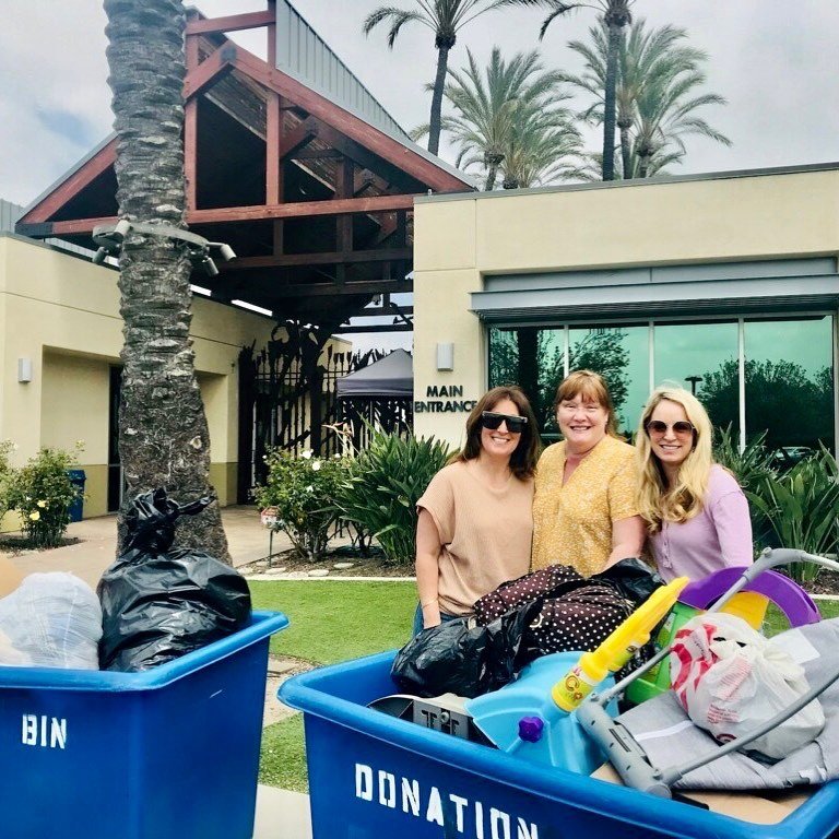 Our FCC Moms Group donated baby and kids&rsquo; items for the OC Rescue Mission in Tustin to encourage parents who previously experienced homelessness. 

We LOVE celebrating and caring for people in our community ❤️

*If you&rsquo;d like to volunteer
