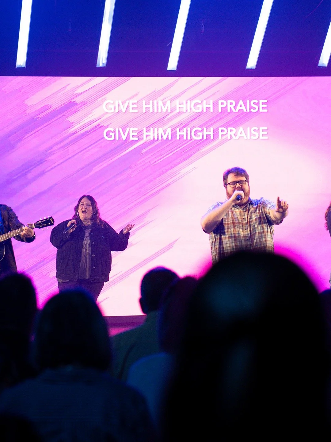 Love looks like this when faith is lived out together. #FaithInAction #LoveInCommunity #SundayVibes