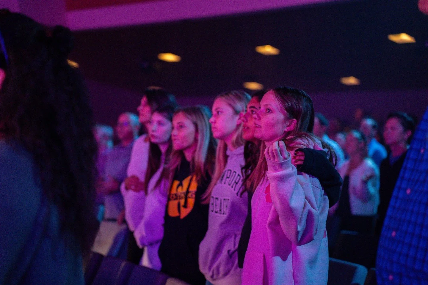 Hope has a home. Sundays is where we experience all that comes with it. We'll see you at 9 or 10:45am!
#wearefcc #HopeLivesHere #ChurchFamily #SundayVibes