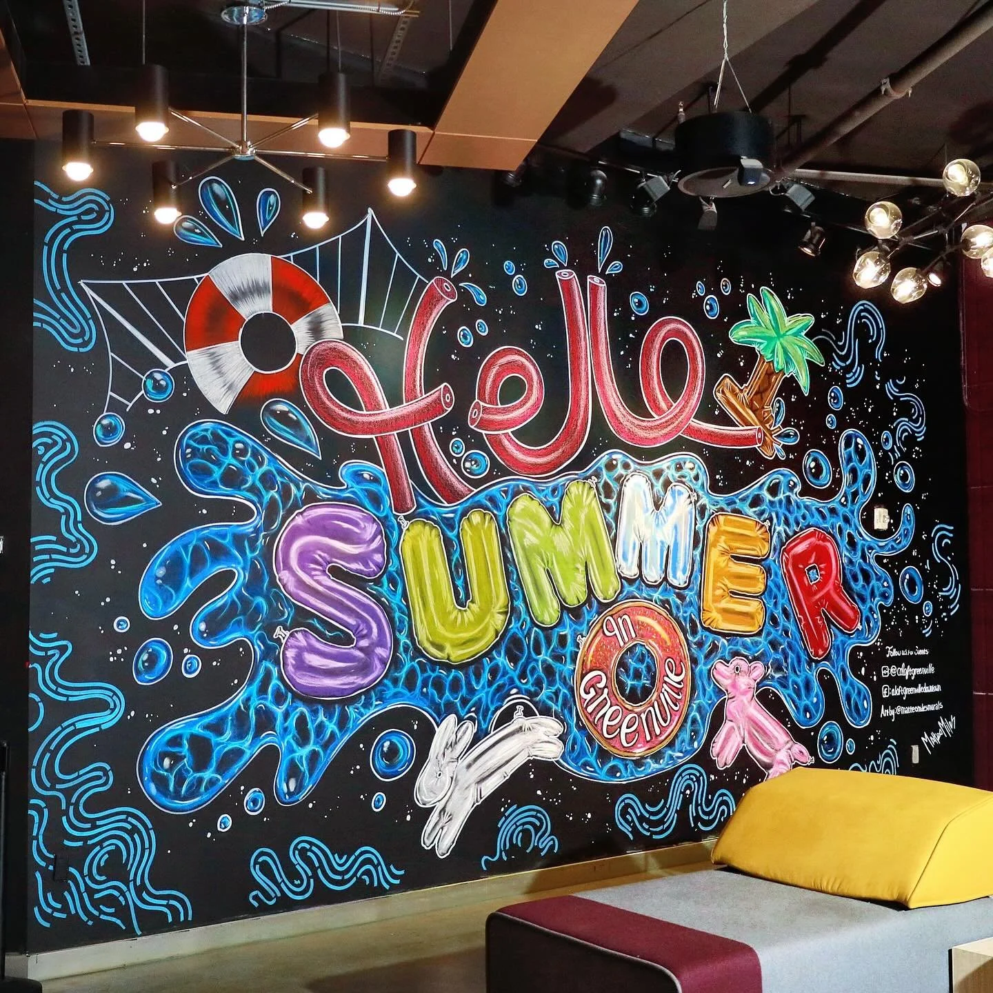 Cooling it down over @aloftgreenville 💦 with this Summer&rsquo;s Chalk wall update ☀️ Check it out in person while you cool off in the AC at the XYZ bar this weekend 🥂 

📍W XYZ Lounge | @aloftgreenvilledwtwn
#MatteoMiles #AloftGreenville #WXYZLoun