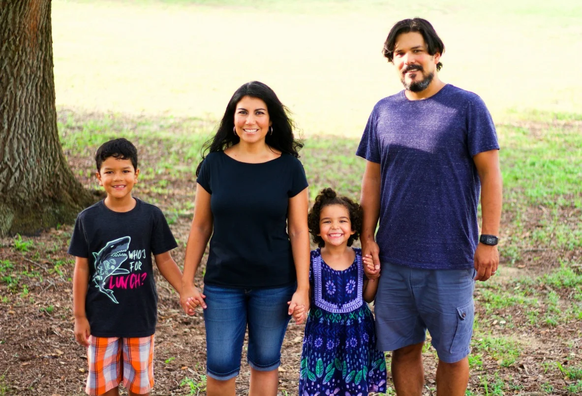 EtLL Family shot.jpg