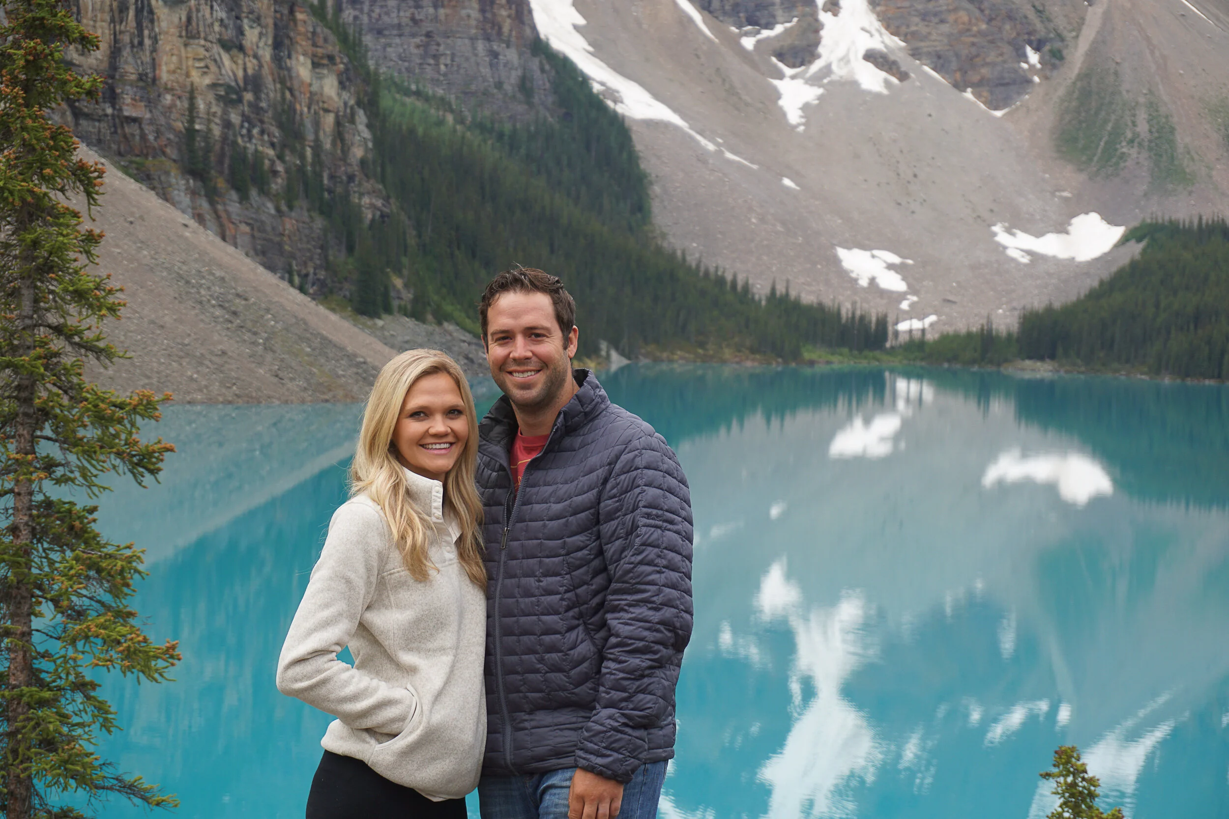 Lake Morraine, Canada.jpg