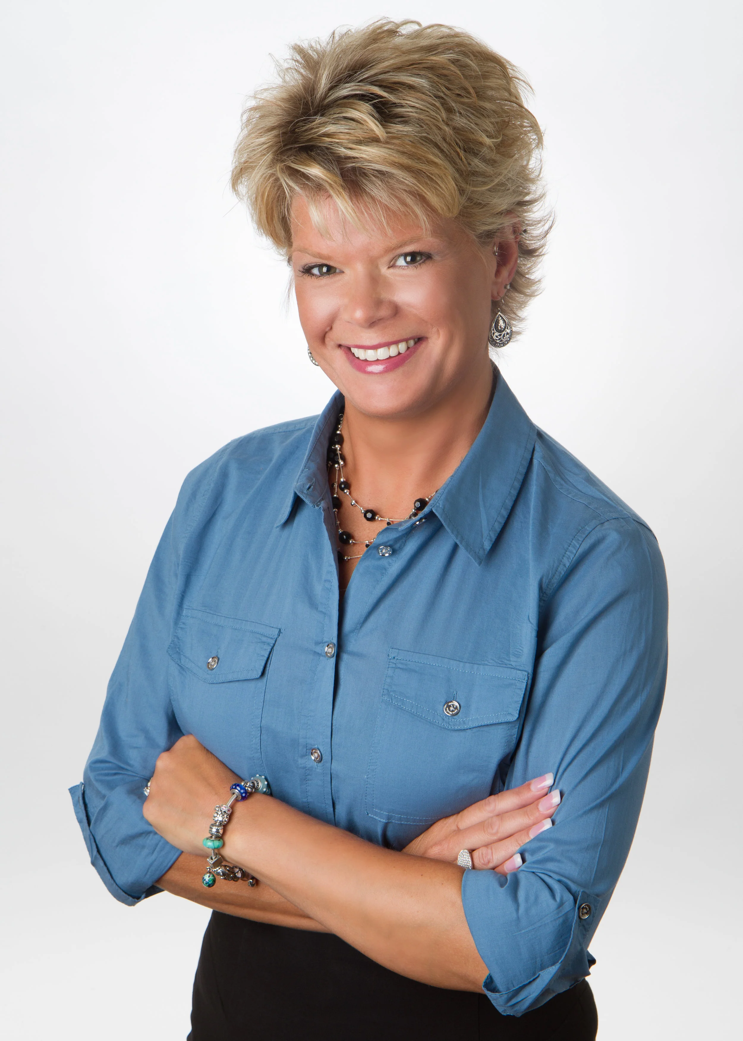 AIMEE_ARMSTRONG_IMG_8502-2(HALF CROP).jpg