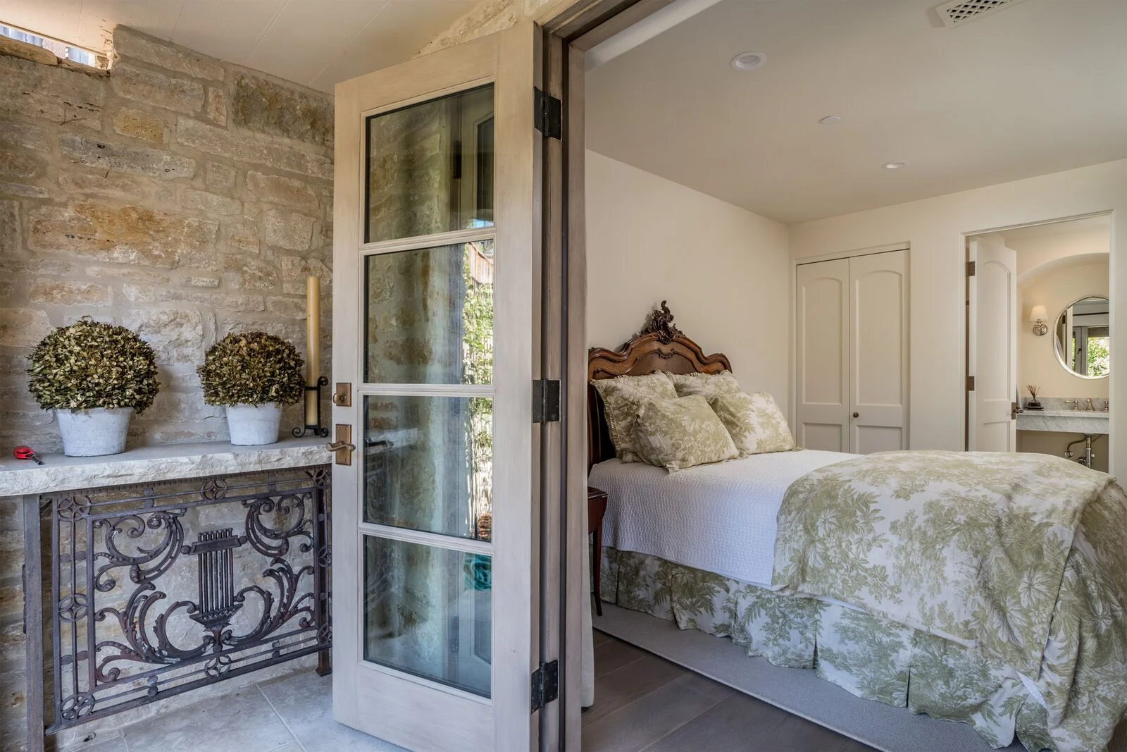 torres bedroom balcony.jpg