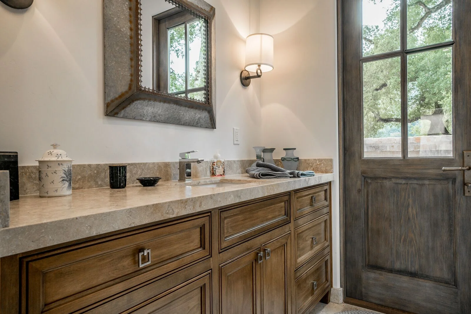 preserve bathroom.jpg