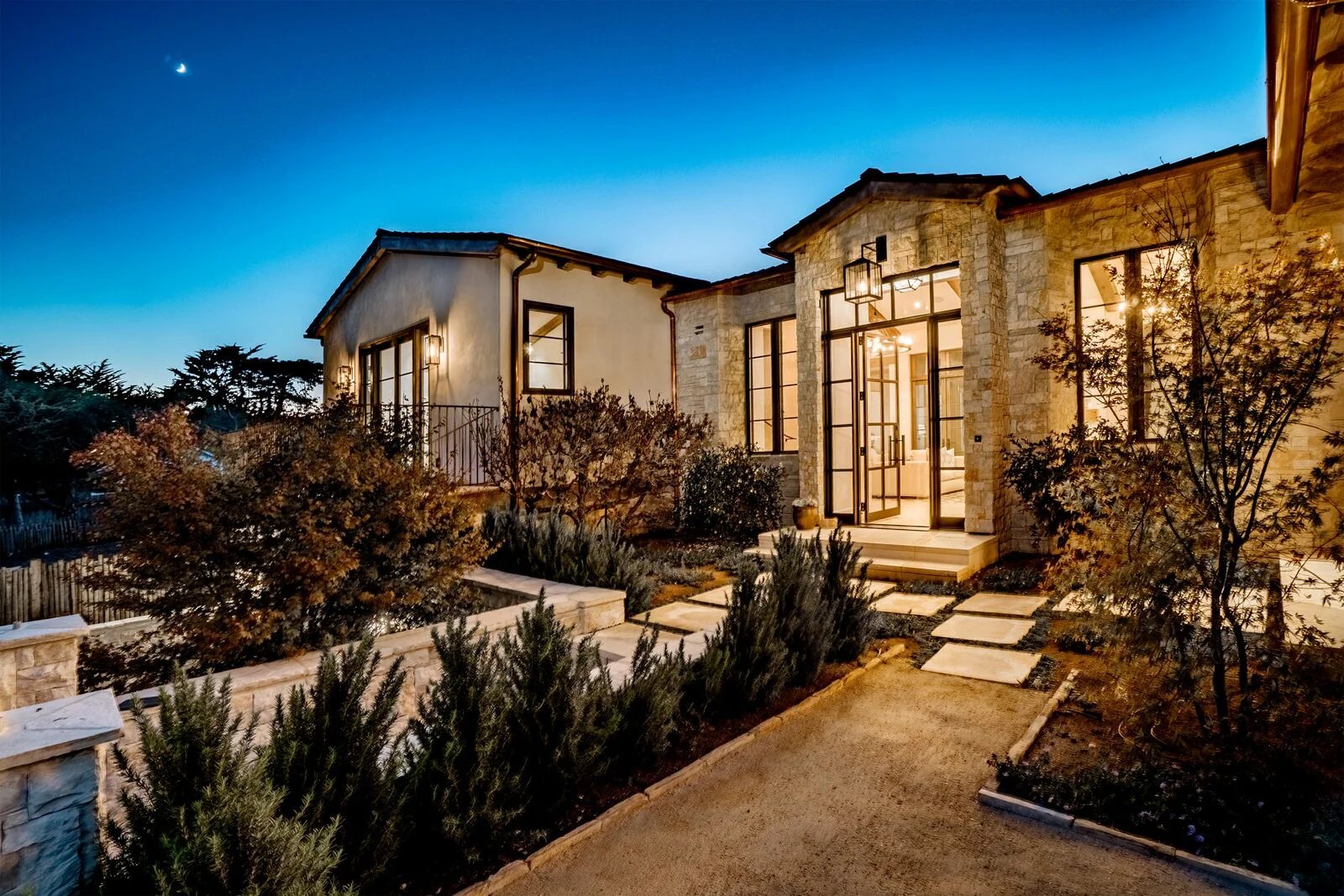 valley views entrace angle.jpg