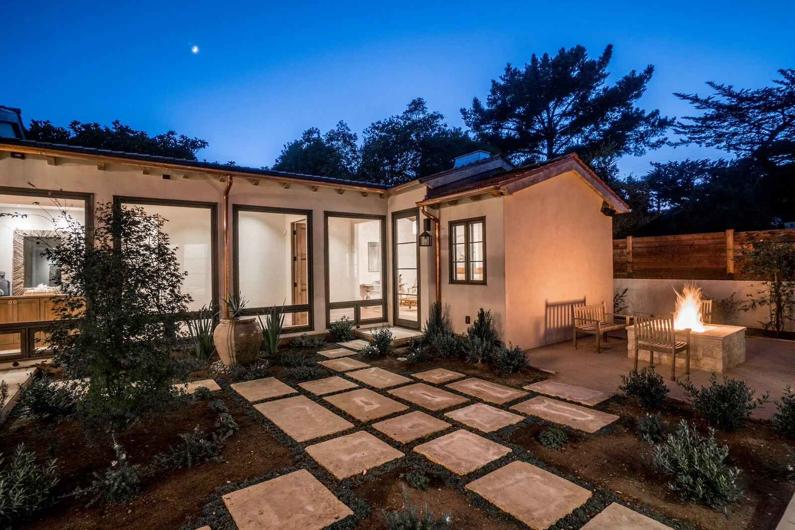 valley views - fire pit.jpg