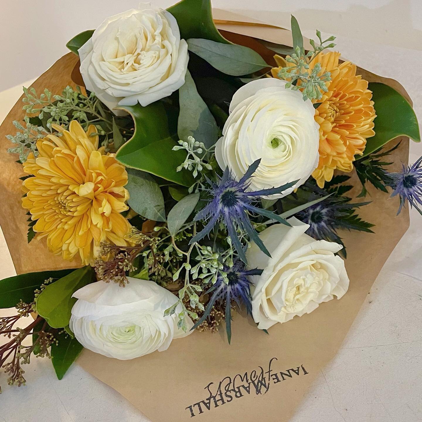 &bull;&bull; Weekly Special &bull;&bull;
Playa blanca roses, ranunculus, mums, thistle, skimmia, magnolia and eucalyptus. $42 each, pick-up or (free in-town) delivery Thurs/Fri. To order, DM or e-mail molly@janemarshallflowers.com.
As always, we also