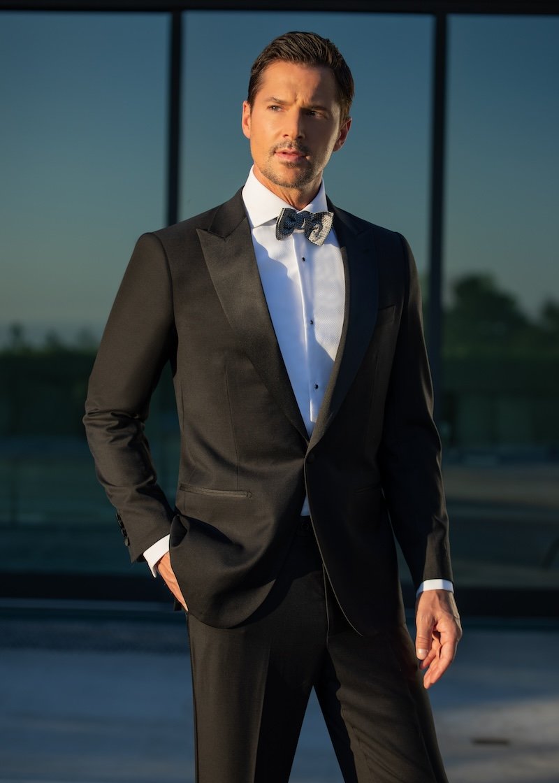 MD 1-Button Peak Lapel Black Tuxedo