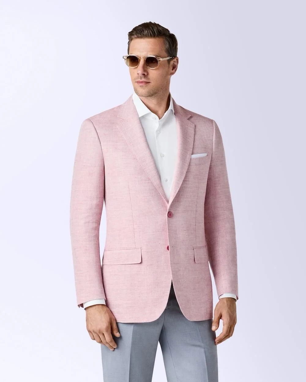 A fresh perspective on seasonal tailoring.⁠
⁠
Introducing our new Flamingo Herringbone Soft Coat from the Spring/Summer 2026 Collection. Crafted with a luxurious linen and wool blend from the prestigious Italian mill Drago, this standout piece pairs 