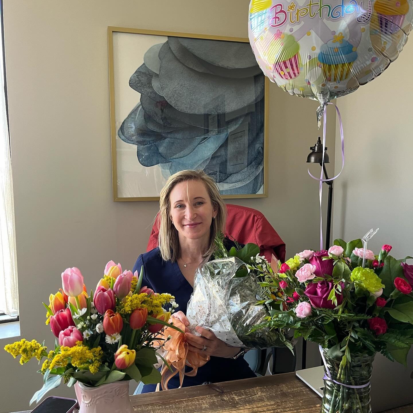Happy Birthday Dr. Tokarz!
We wish you a day filled with joy, laughter, and all the things that make you smile.  Celebrate You! 🎈🎁

#birthday
#birthdaywishes 
#tokarzdermatology